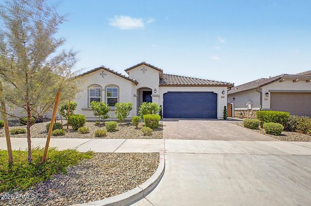 1505 W J WALTZ Way, Apache Junction, AZ 85120