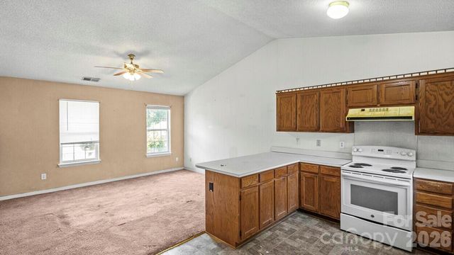 6224 Cottageville Lane, Charlotte, NC 28208