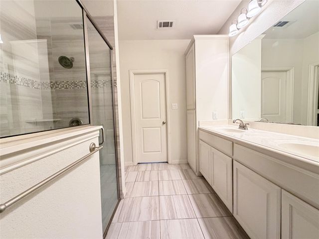 907 Bainbridge Lane, Garland, TX 75040