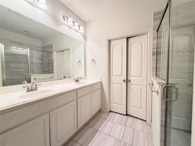 907 Bainbridge Lane, Garland, TX 75040