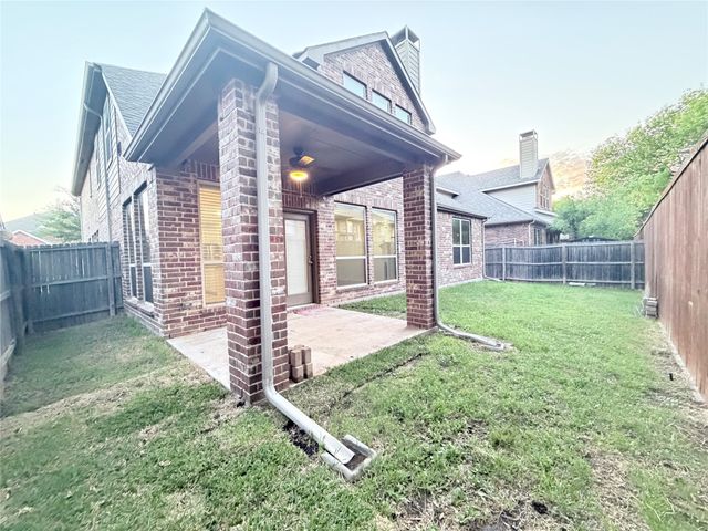 907 Bainbridge Lane, Garland, TX 75040