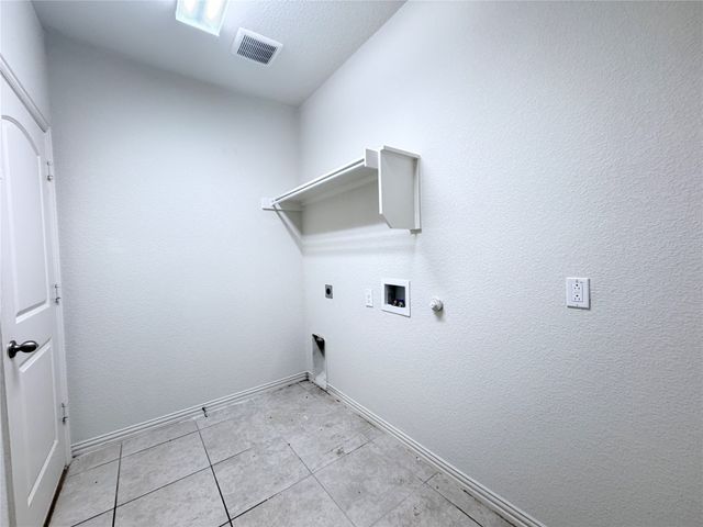 907 Bainbridge Lane, Garland, TX 75040