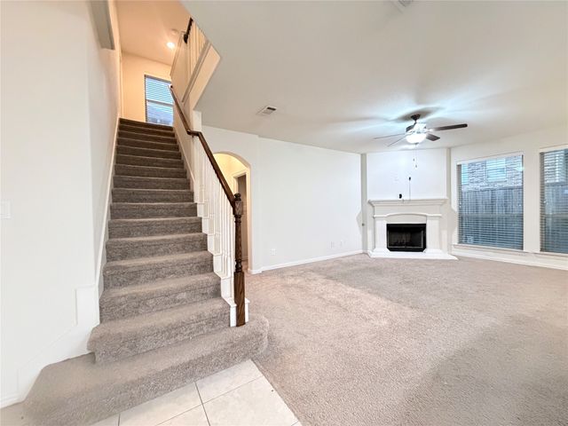 907 Bainbridge Lane, Garland, TX 75040