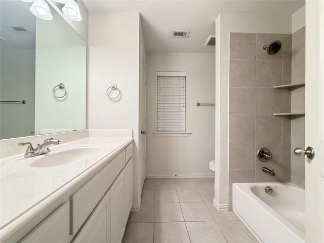 907 Bainbridge Lane, Garland, TX 75040