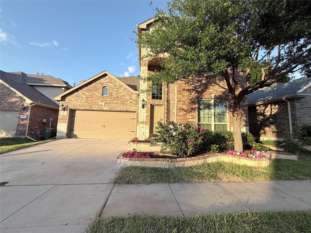 907 Bainbridge Lane, Garland, TX 75040