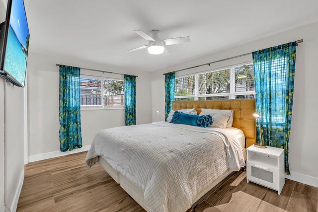 2921 NE 53rd Street, Lighthouse Point, FL 33064