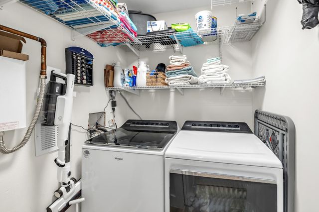 2921 NE 53rd Street, Lighthouse Point, FL 33064