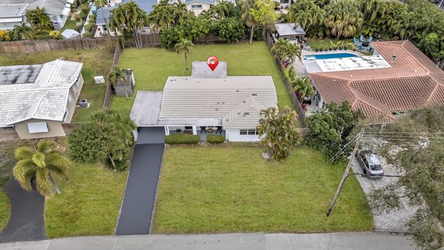 2921 NE 53rd Street, Lighthouse Point, FL 33064
