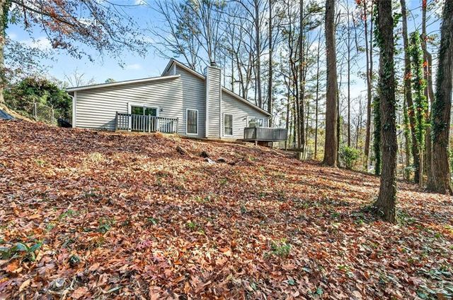 561 Pebble Creek Drive, Norcross, GA 30093