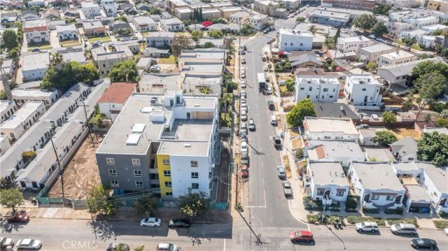142 N Vendome Street, Los Angeles, CA 90026