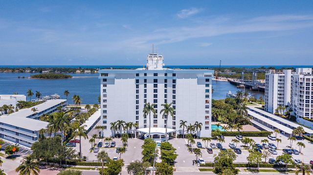 3800 Washington Road 208, West Palm Beach, FL 33405