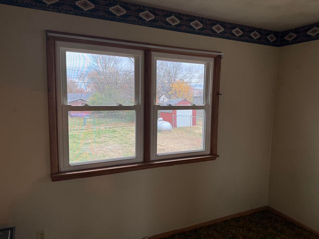 1421 W 5th Street, West Plains, MO 65775