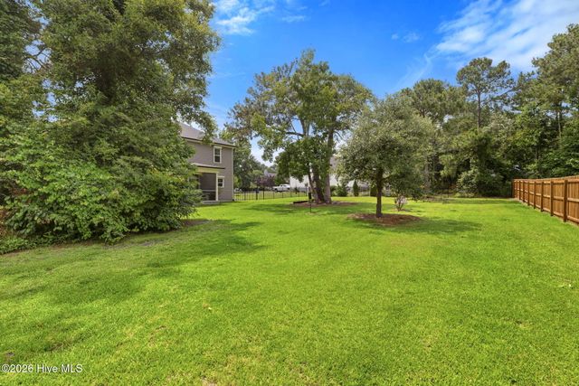 235 Topsail Watch Drive, Hampstead, NC 28443