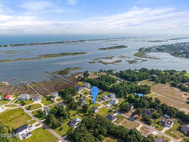 235 Topsail Watch Drive, Hampstead, NC 28443