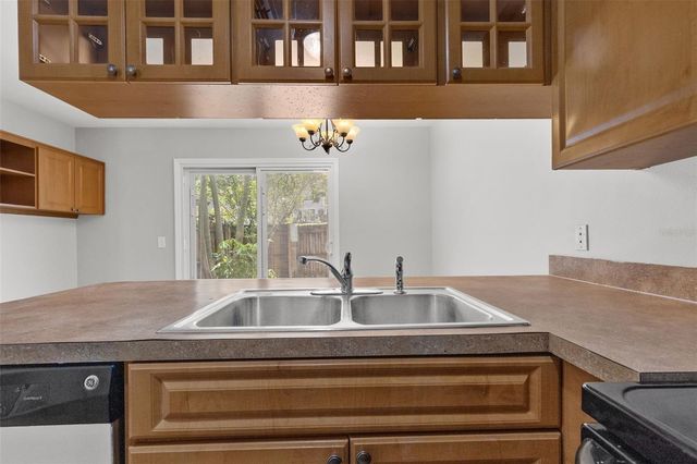 5709 DALDEN DRIVE, Tampa, FL 33617