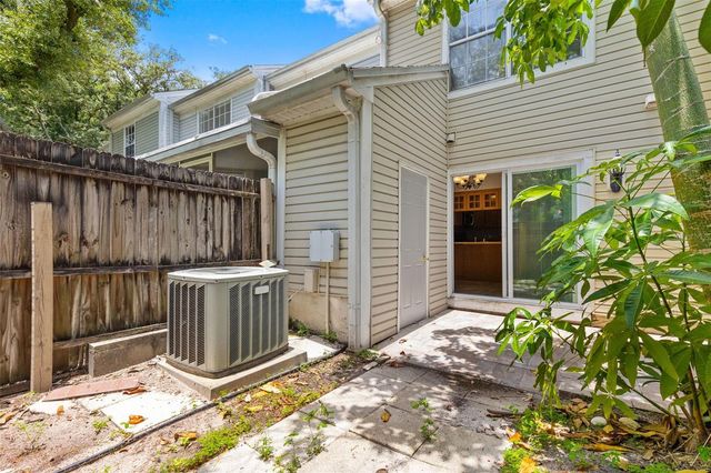 5709 DALDEN DRIVE, Tampa, FL 33617