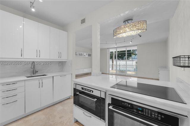 1 Century Ln 202, Miami Beach, FL 33139
