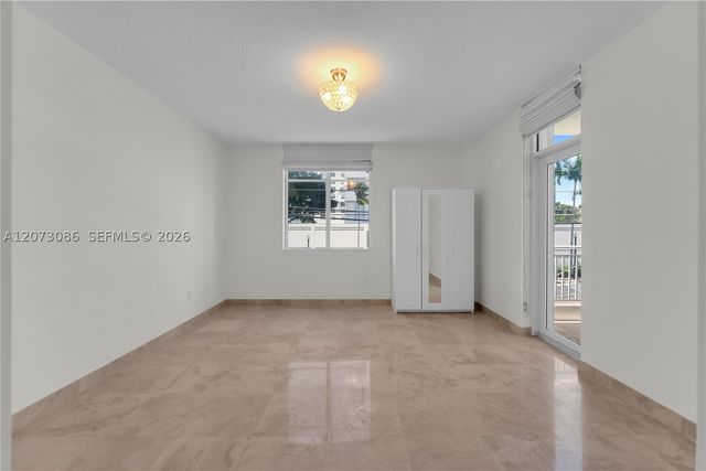 1 Century Ln 202, Miami Beach, FL 33139