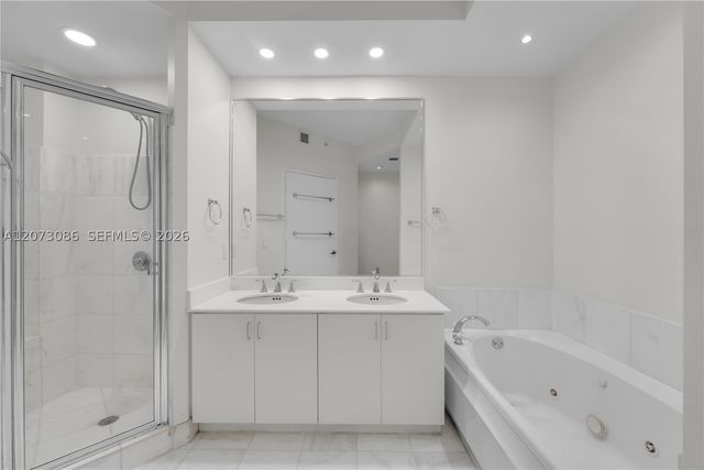 1 Century Ln 202, Miami Beach, FL 33139