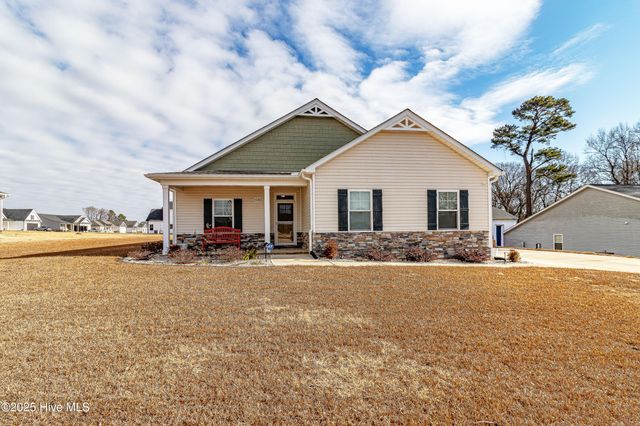 1532 Antioch Road NE, Pikeville, NC 27863