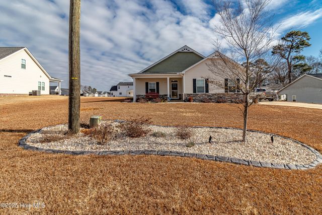 1532 Antioch Road NE, Pikeville, NC 27863