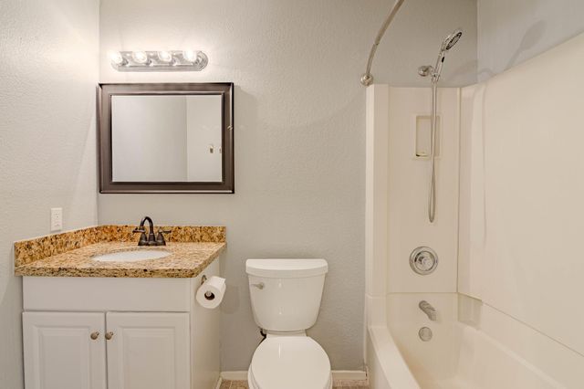 6 Basal Briar Court, The Woodlands, TX 77381