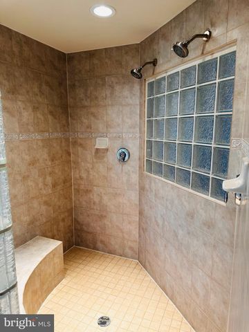 14906 DOVEHEART LN, Bowie, MD 20721