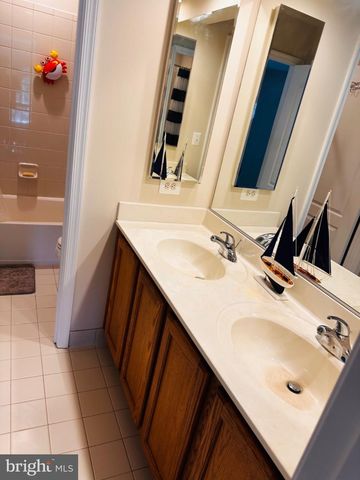 14906 DOVEHEART LN, Bowie, MD 20721
