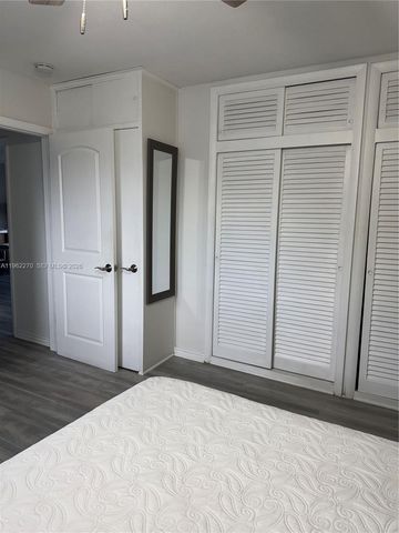 3500 Harrison St 8, Hollywood, FL 33021