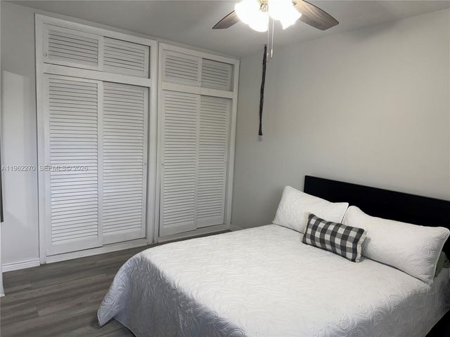 3500 Harrison St 8, Hollywood, FL 33021