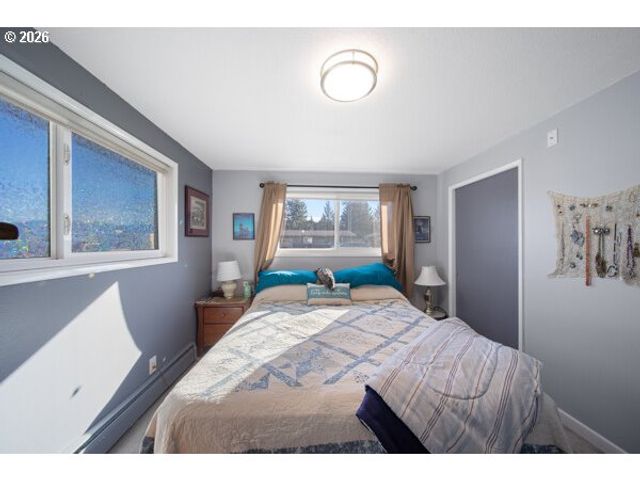 1745 GREENWOOD Ave, Reedsport, OR 97467