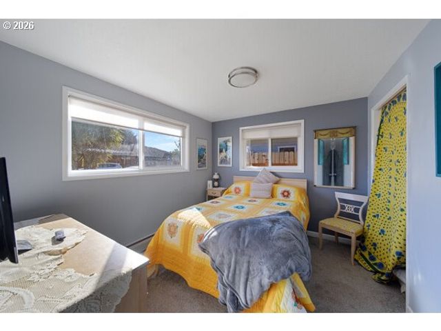 1745 GREENWOOD Ave, Reedsport, OR 97467