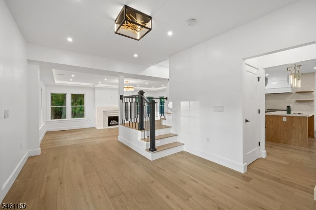 517 Park St, Montclair Twp., NJ 07043 — photo 5