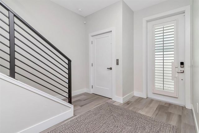 536 4TH AVENUE S 2A, St Petersburg, FL 33701