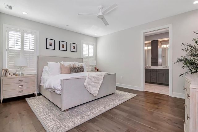 536 4TH AVENUE S 2A, St Petersburg, FL 33701
