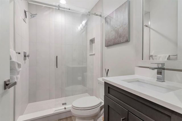 536 4TH AVENUE S 2A, St Petersburg, FL 33701