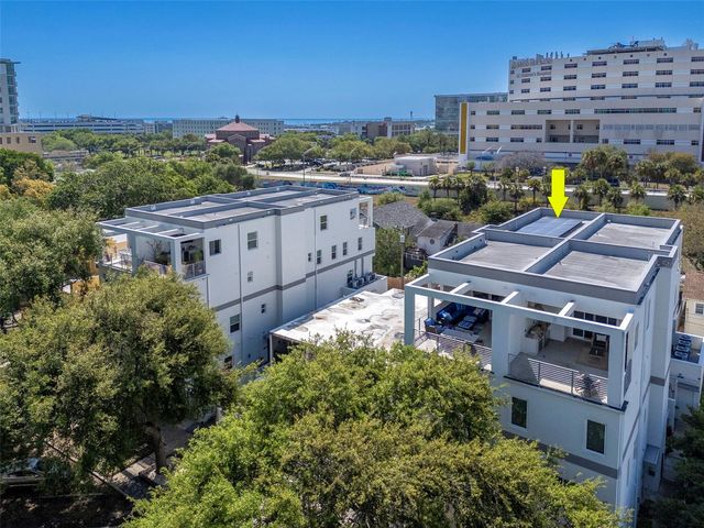 536 4TH AVENUE S 2A, St Petersburg, FL 33701