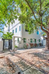 536 4TH AVENUE S 2A, St Petersburg, FL 33701