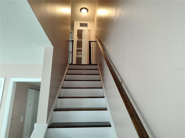 1330 70TH STREET N, St Petersburg, FL 33710