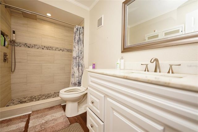 1330 70TH STREET N, St Petersburg, FL 33710