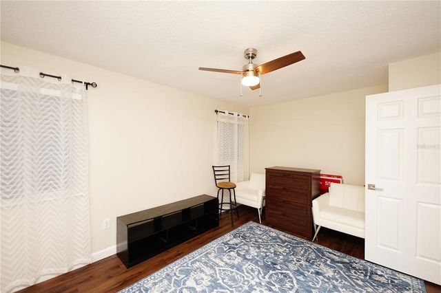 1330 70TH STREET N, St Petersburg, FL 33710