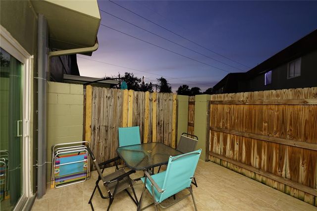 1330 70TH STREET N, St Petersburg, FL 33710