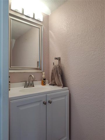 1330 70TH STREET N, St Petersburg, FL 33710