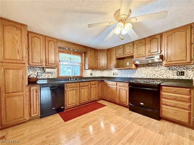 1804 Erie Street, Parkersburg, WV 26101