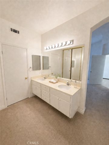 33247 Avenida Bicicleta, Temecula, CA 92592