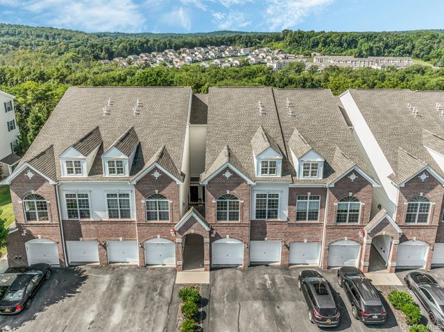 1115 Balsam Drive, New Windsor, NY 12553