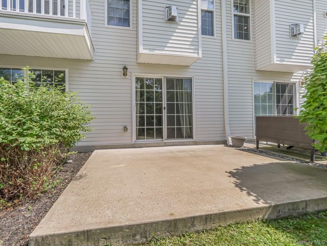 1115 Balsam Drive, New Windsor, NY 12553