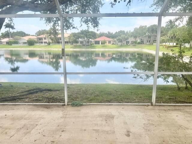 7586 NW 60th Lane, Parkland, FL 33067