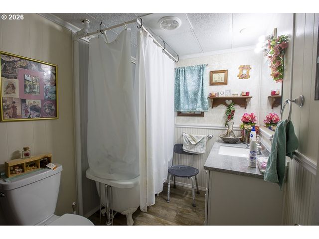 1809 26TH St 3, La Grande, OR 97850