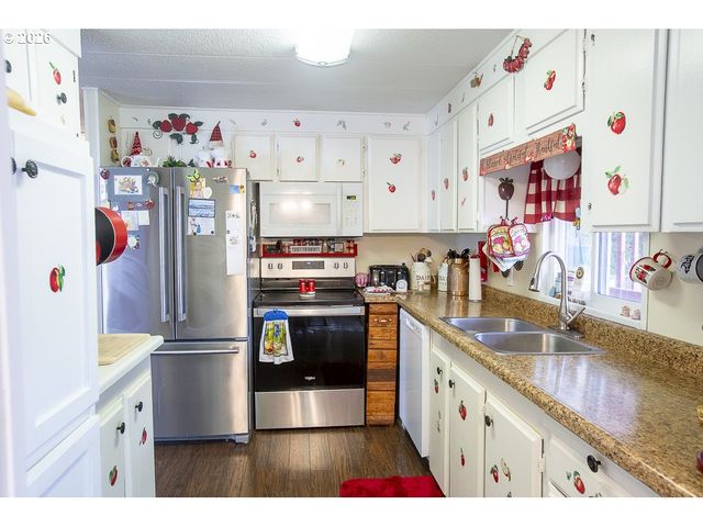 1809 26TH St 3, La Grande, OR 97850